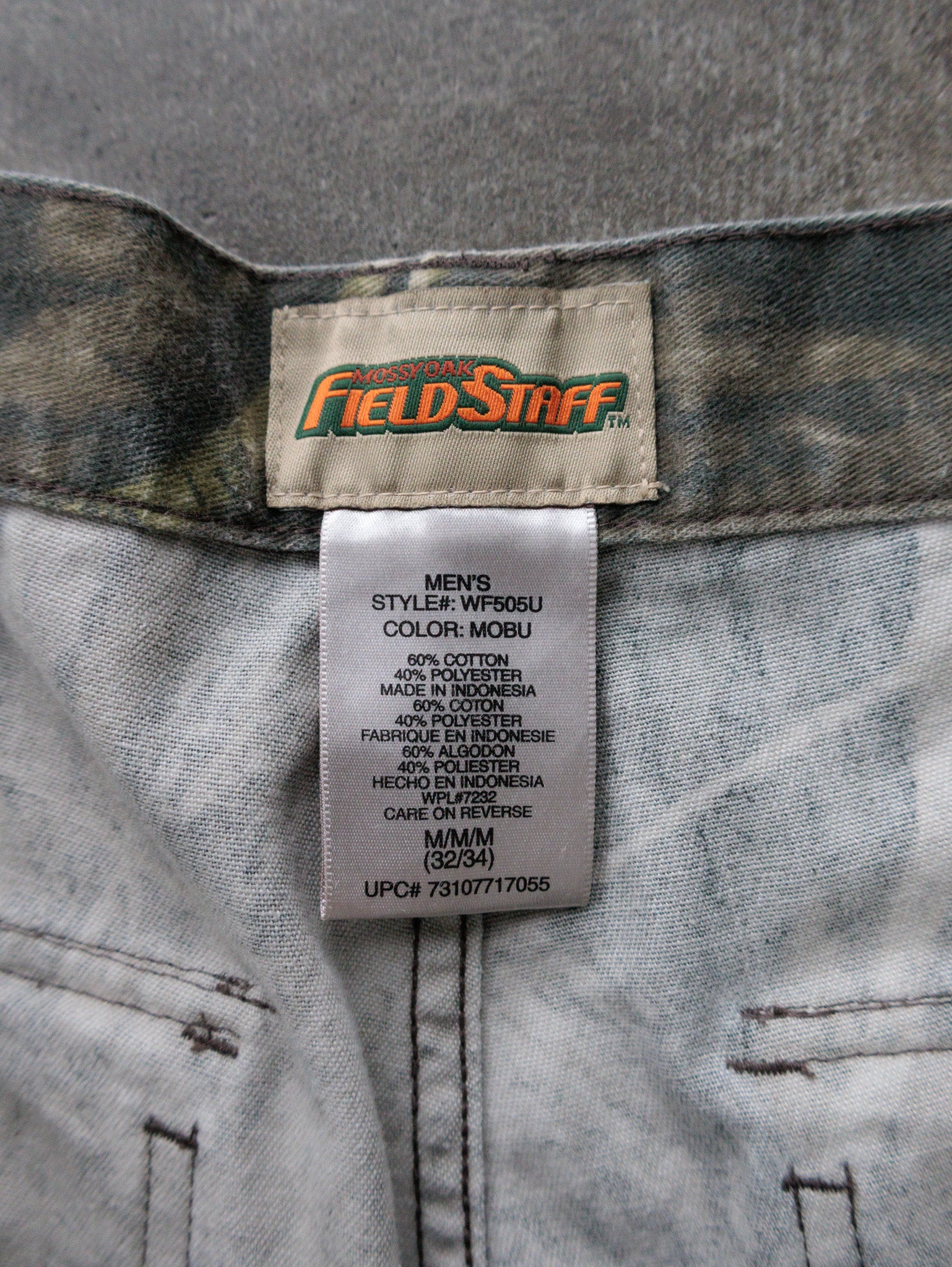 Vintage 00s Camo Mossy Oak Cargo Pants (W32)