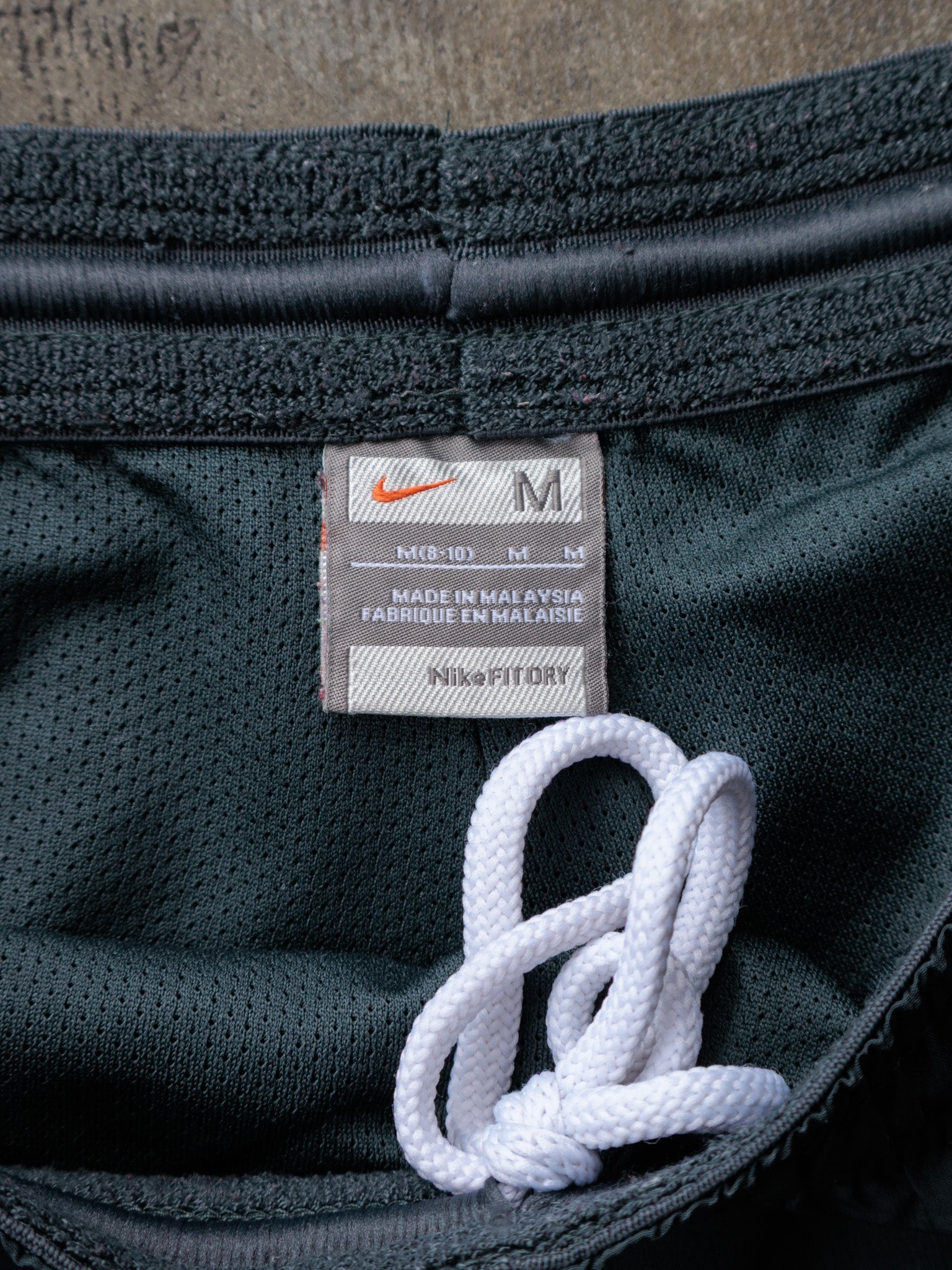Vintage 00s Green Nike Track Pants (Women's M)