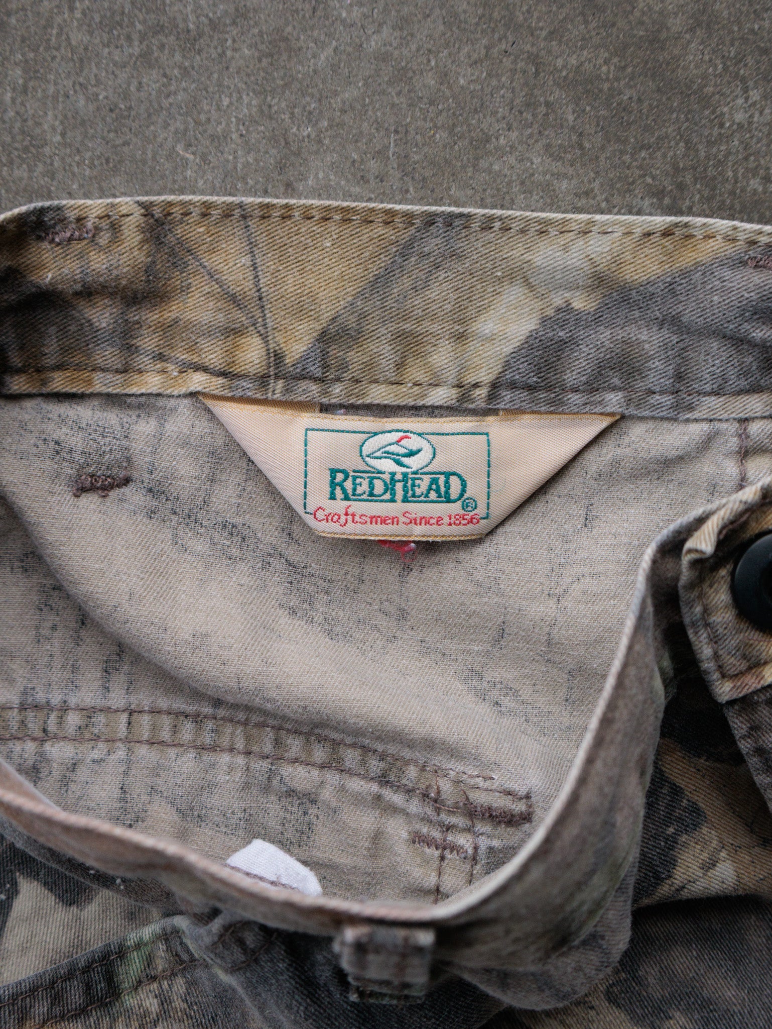 Vintage Camo RedHead Cargo Pants (-)