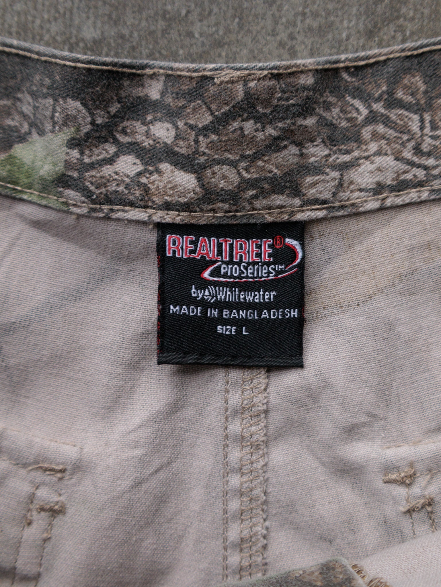 Vintage Camo Realtree Cargo Pants (L)