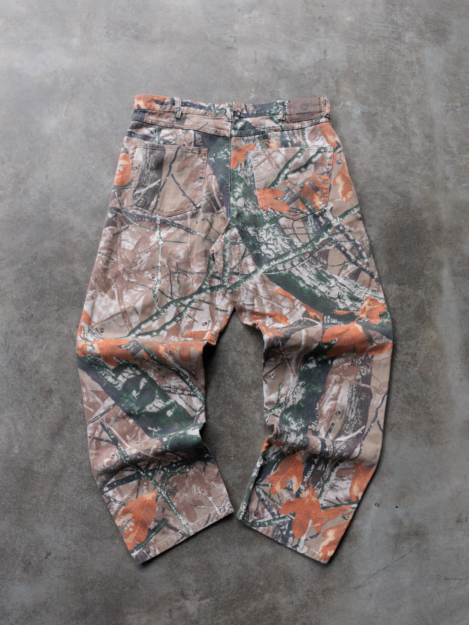 Vintage 00s Camo Wrangler Pants (W36)