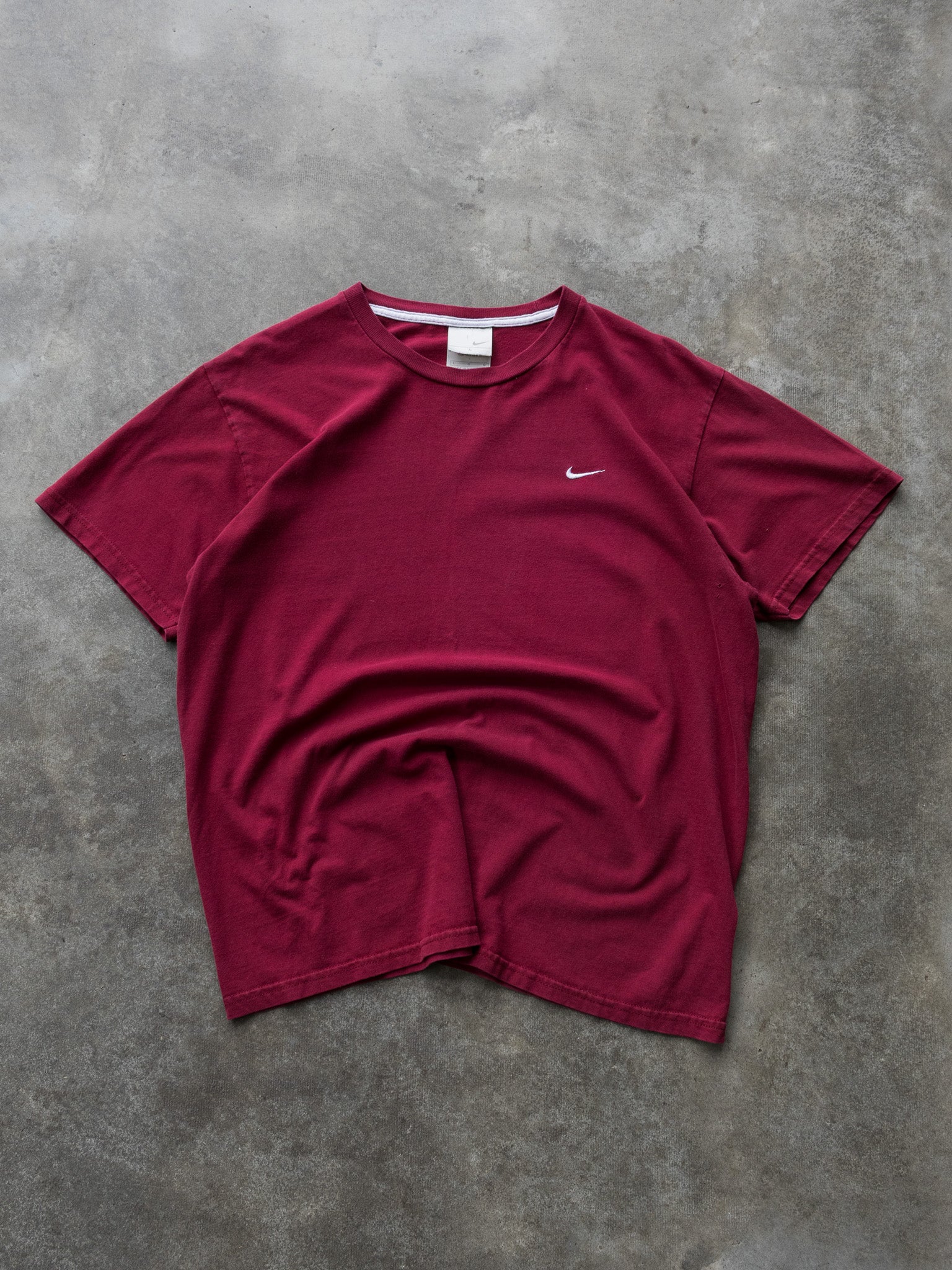 nike vintage red